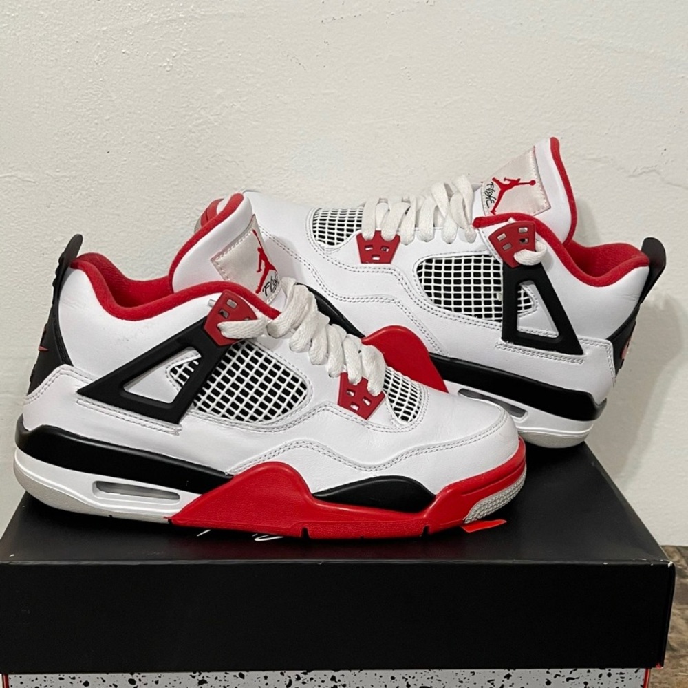 6.5y Fire Red Jordan 4s
